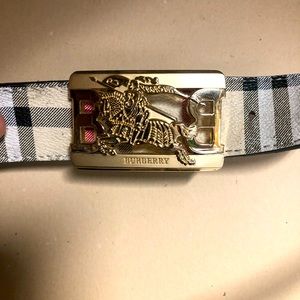 Burberry Goldbelt